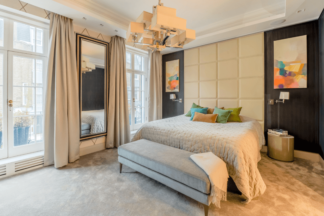 Master Bedroom (1)